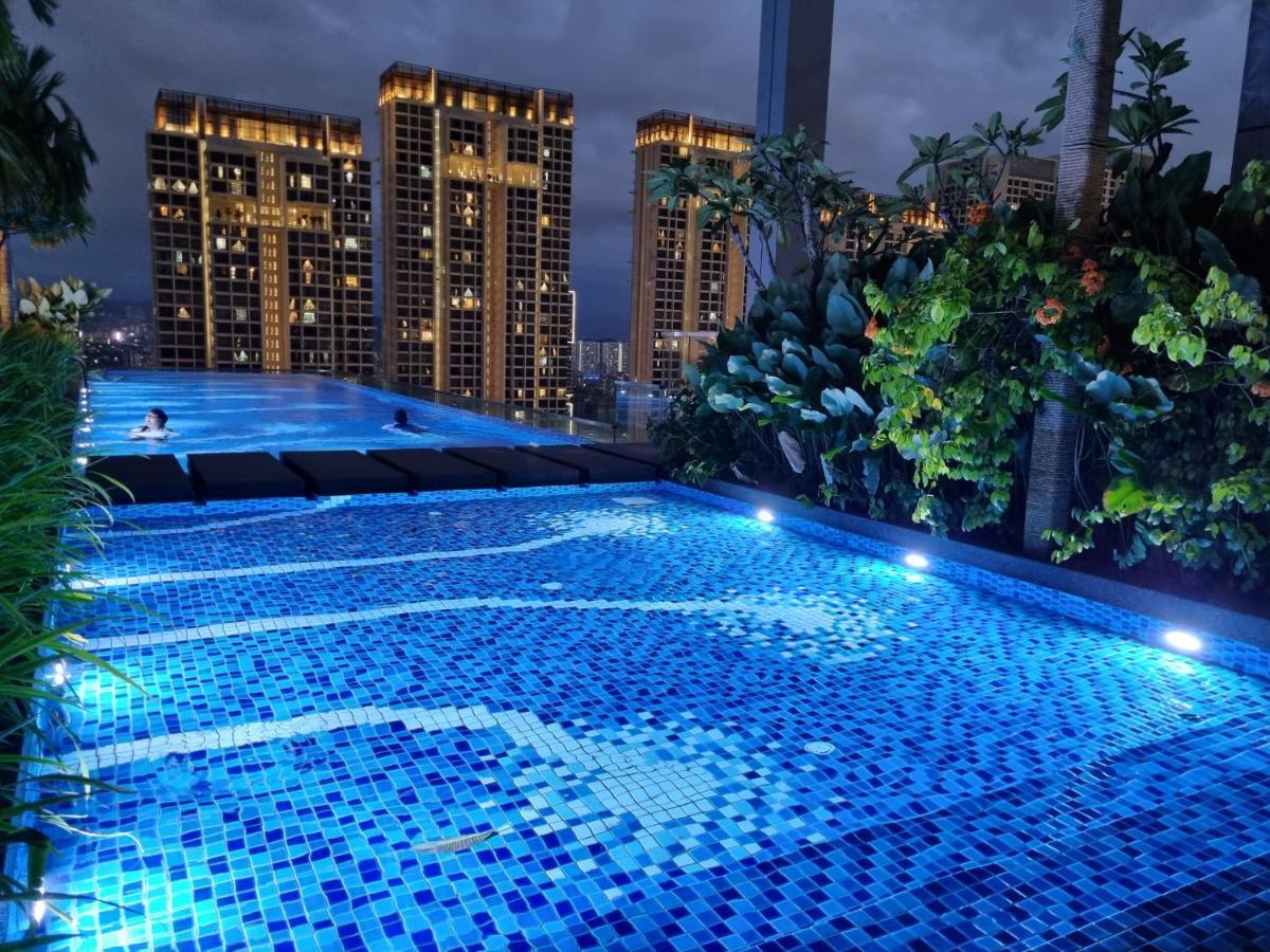 Revo Pavilion Skypool Ls09 Apartamento