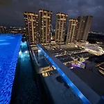 Revo Pavilion Skypool Ls09
